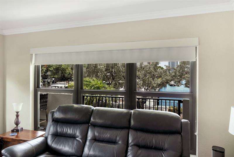 Image 10 of 60 For 3200 Port Royale Dr N  112