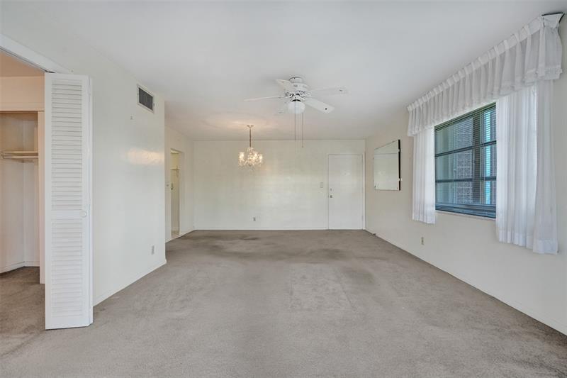 Image 12 of 26 For 2990 16th Ave  201