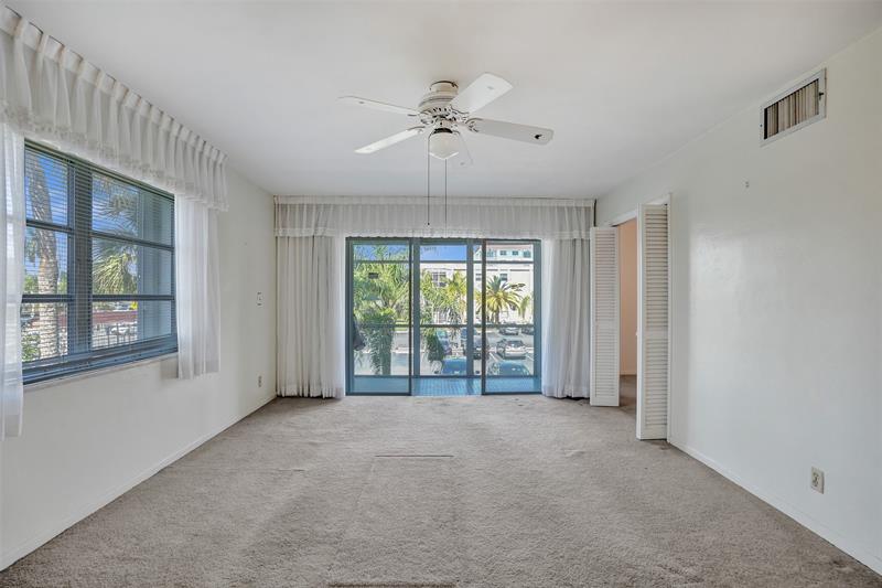 Image 6 of 26 For 2990 16th Ave  201