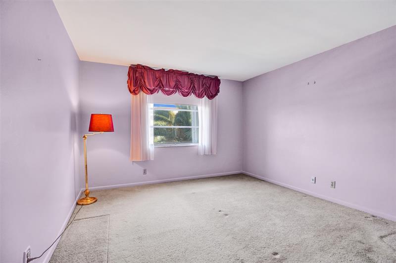 Image 8 of 26 For 2990 16th Ave  201