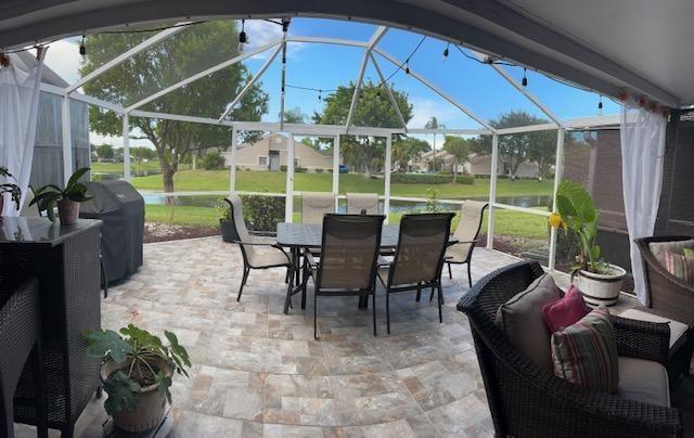 Image 20 of 27 For 1244 Lakes Dr  1244