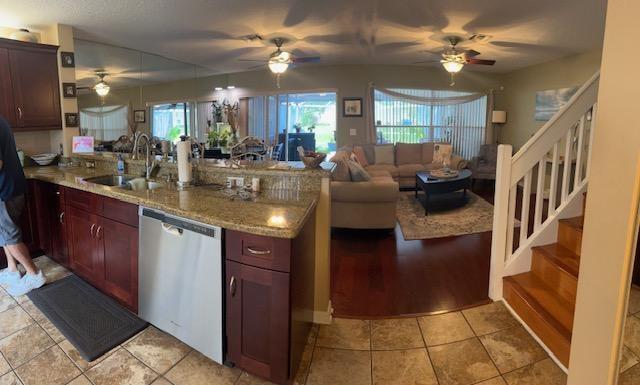 Image 8 of 27 For 1244 Lakes Dr  1244
