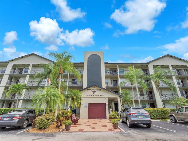 Details for 1300 130th Ave  104f, Pembroke Pines, FL 33027