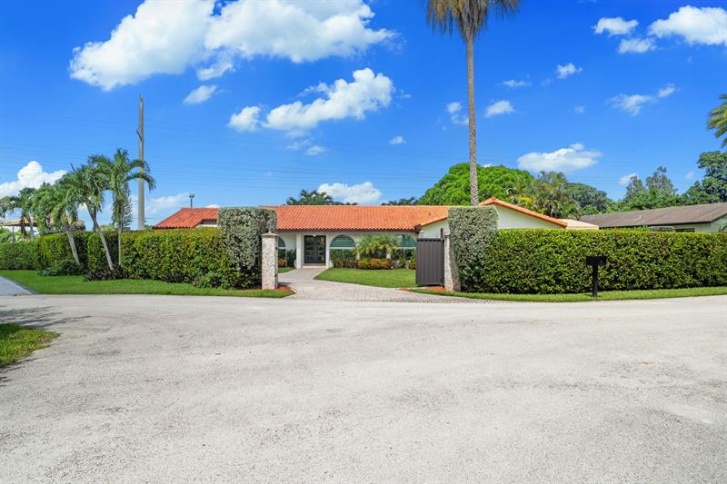 Image 3 of 52 For 11544 98th Pl