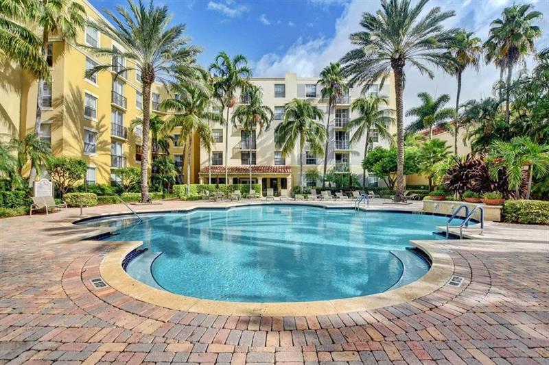 Image 32 of 33 For 651 Okeechobee Blvd  Ph 1106