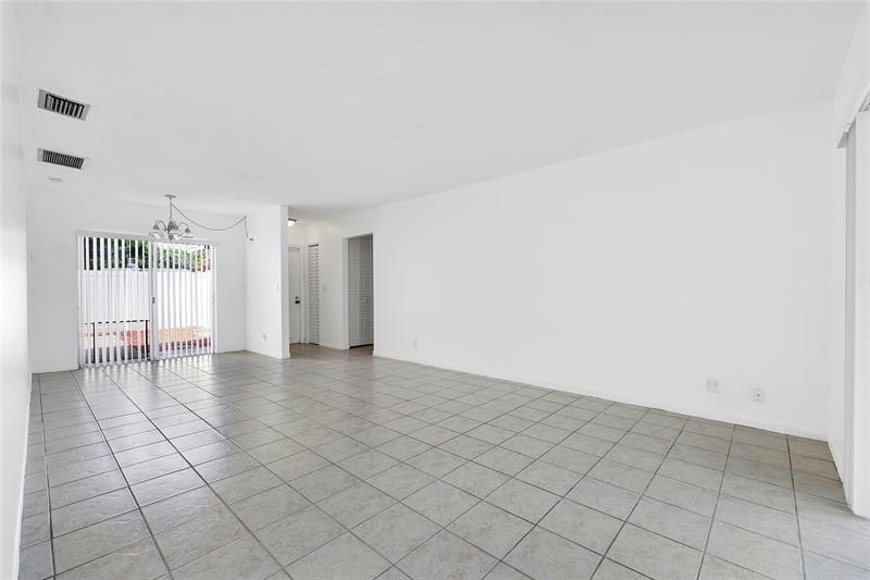 Details for 9185 5th St  A, Boca Raton, FL 33428