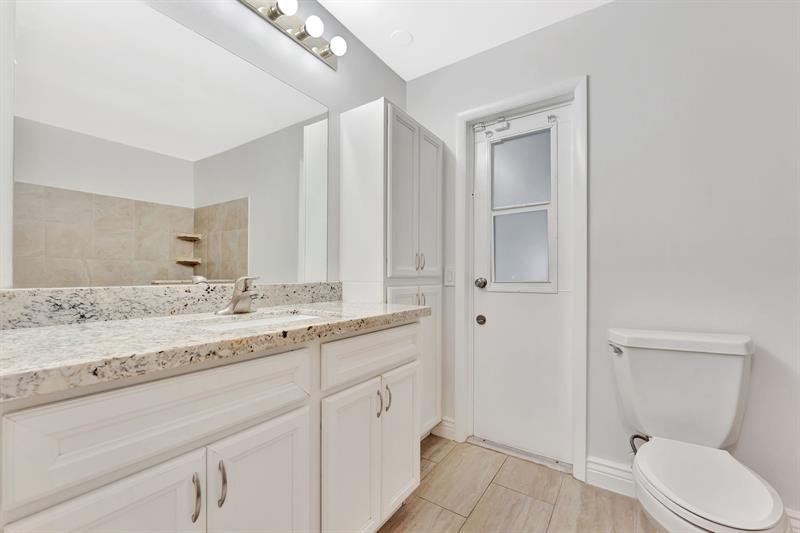 Image 35 of 55 For 10251 39th Ct