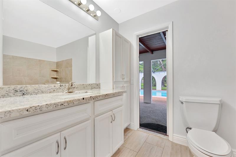 Image 36 of 55 For 10251 39th Ct
