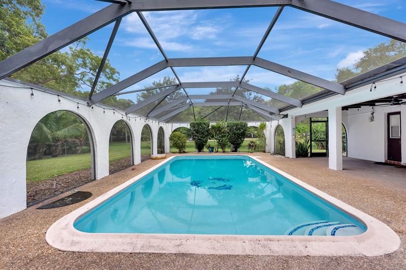 Image 41 of 55 For 10251 39th Ct