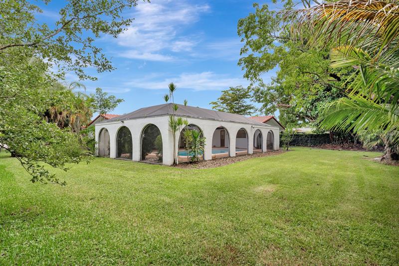 Image 43 of 55 For 10251 39th Ct
