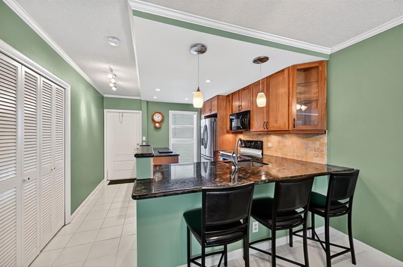 Image 17 of 25 For 1200 12th St  301