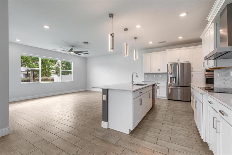 Image 13 of 50 For 4194 Marina Way