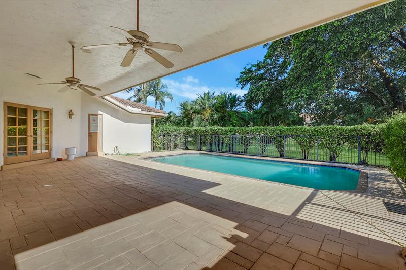 Image 10 of 38 For 9342 10th St