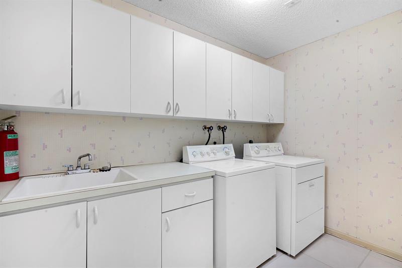 Image 34 of 38 For 9342 10th St