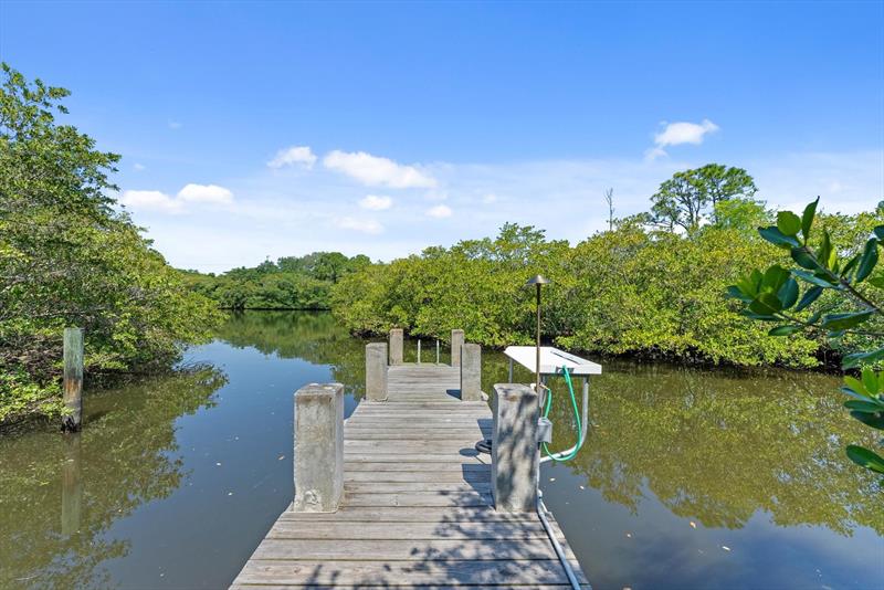 Image 33 of 46 For 6175 Riverwalk Ln  4