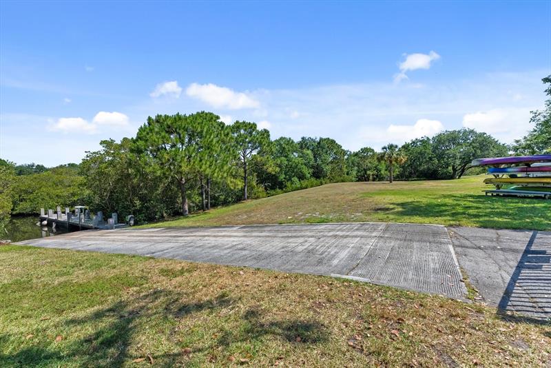 Image 34 of 46 For 6175 Riverwalk Ln  4