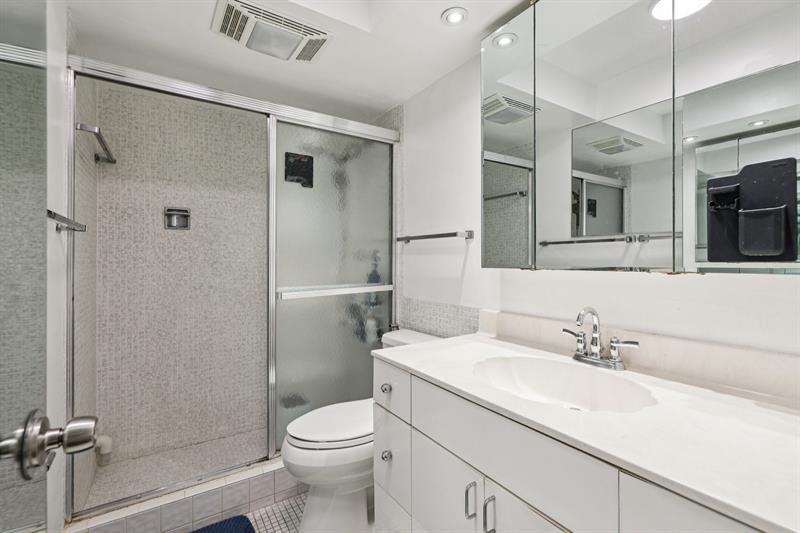 Image 21 of 30 For 133 Pompano Beach Blvd  210