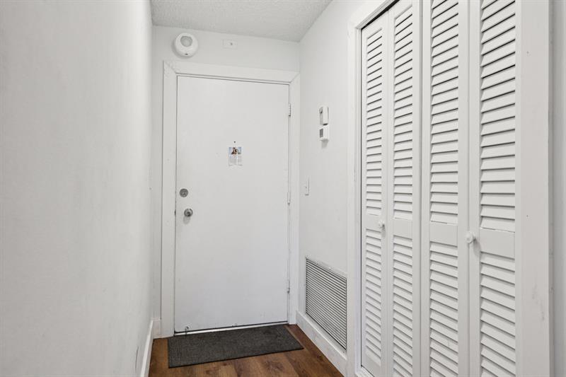 Image 5 of 30 For 133 Pompano Beach Blvd  210