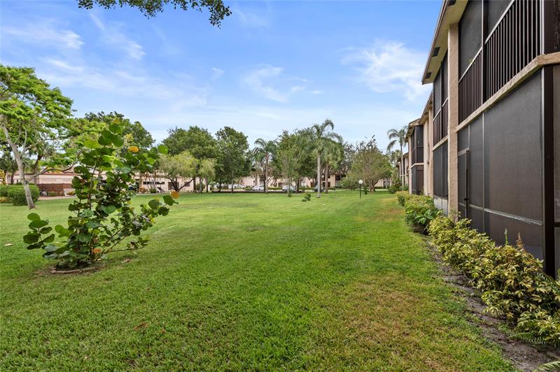 Image 24 of 27 For 2355 15th St  75