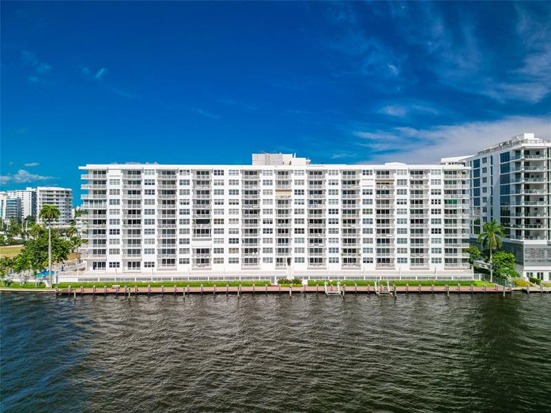 Image 27 of 62 For 511 Bayshore Dr  904