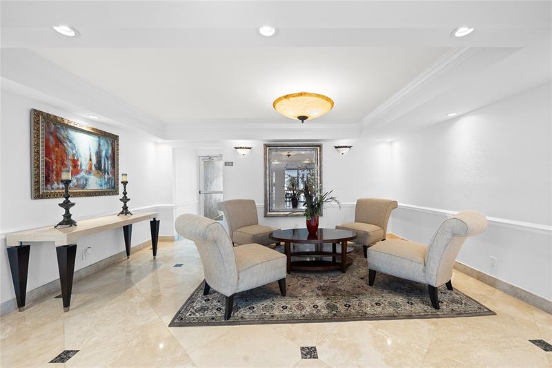 Image 28 of 62 For 511 Bayshore Dr  904