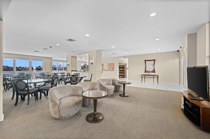 Image 31 of 62 For 511 Bayshore Dr  904