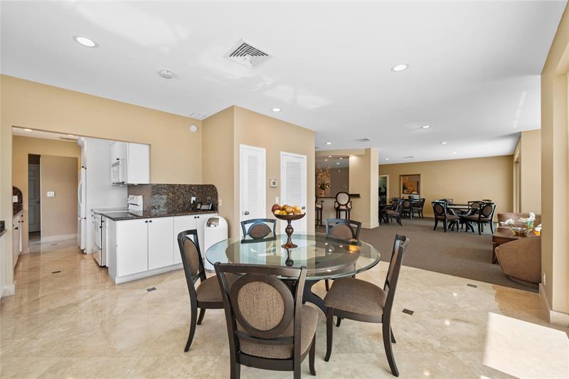Image 34 of 62 For 511 Bayshore Dr  904