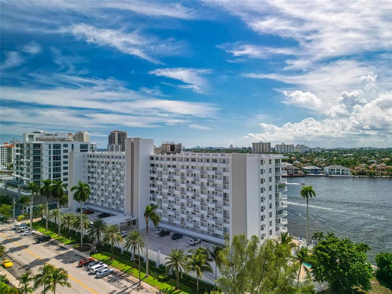 Image 41 of 62 For 511 Bayshore Dr  904