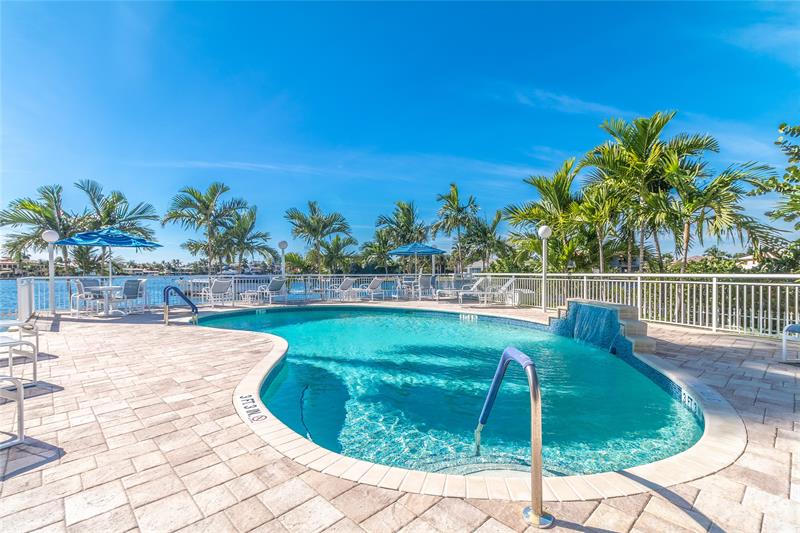 Image 51 of 62 For 511 Bayshore Dr  904