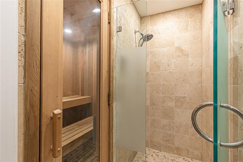 Image 53 of 62 For 511 Bayshore Dr  904