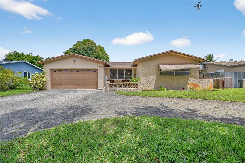 Details for 5305 Johnson St, Hollywood, FL 33021