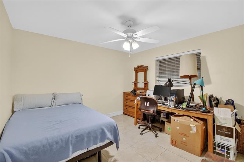 Image 14 of 48 For 5305 Johnson St