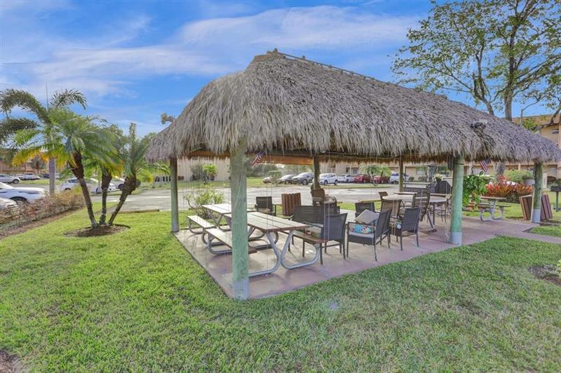 Image 11 of 42 For 6850 Royal Palm Blvd  G 208