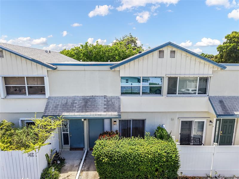 Image 3 of 22 For 3001 4th Ter  162