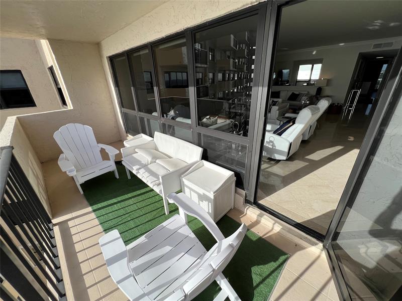 Image 17 of 42 For 4900 Ocean Blvd  1010