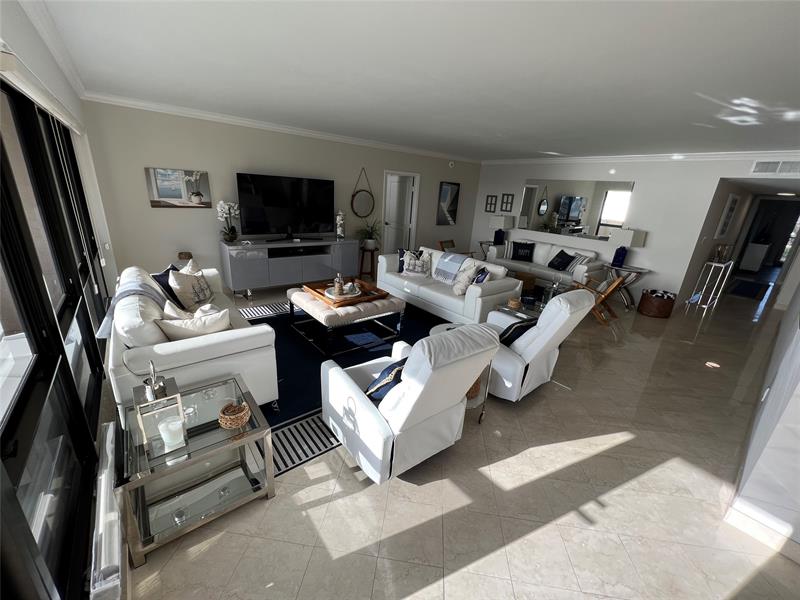 Image 18 of 42 For 4900 Ocean Blvd  1010