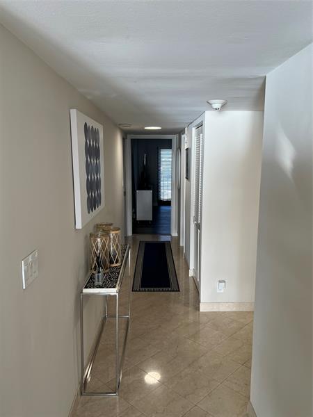 Image 25 of 42 For 4900 Ocean Blvd  1010