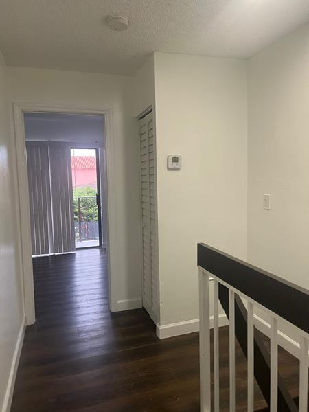 Image 9 of 13 For 550 115th Ave  809-d