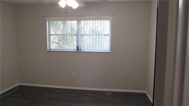 Image 10 of 18 For 6507 Winfield Blvd  203-c