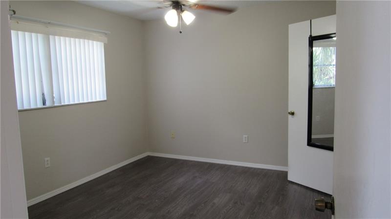 Image 11 of 18 For 6507 Winfield Blvd  203-c