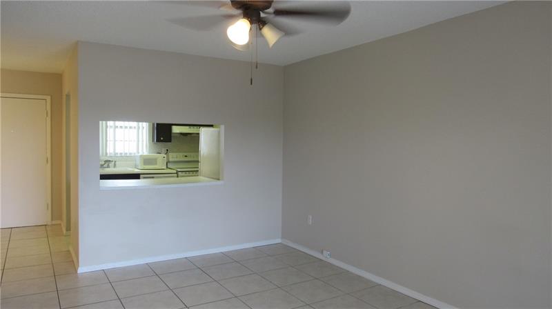 Image 3 of 18 For 6507 Winfield Blvd  203-c