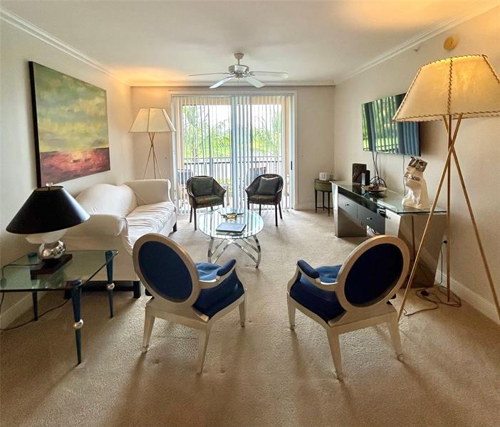 Image 2 of 7 For 11750 Saint Andrews Pl  202