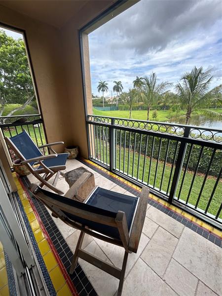 Image 7 of 7 For 11750 Saint Andrews Pl  202