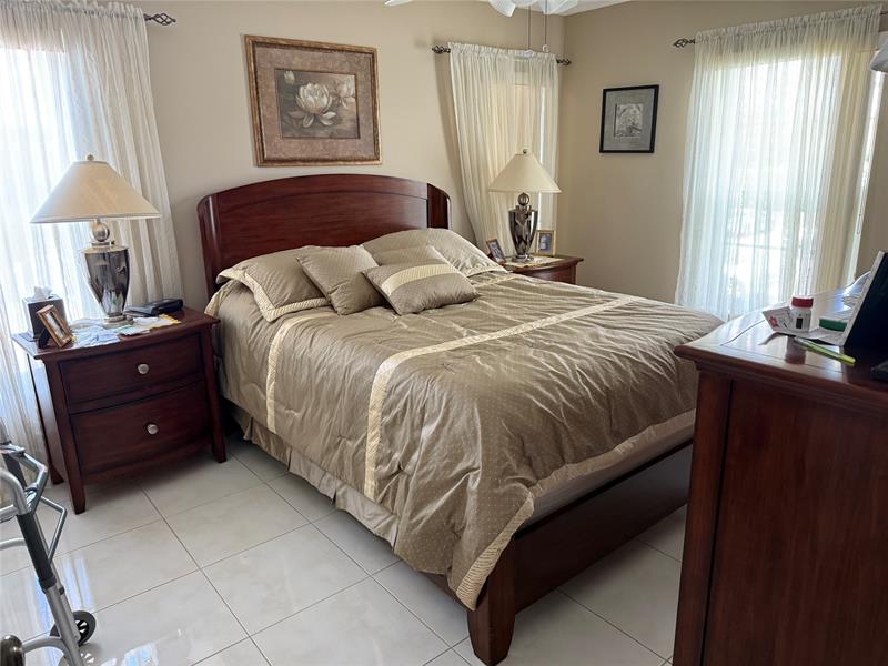 Image 12 of 12 For 7543 Oriole Blvd  204