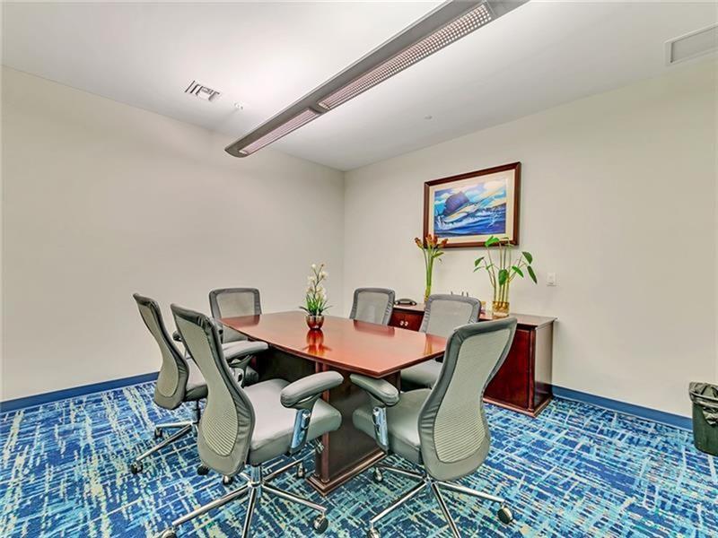 Image 30 of 35 For 1819 17th St  705