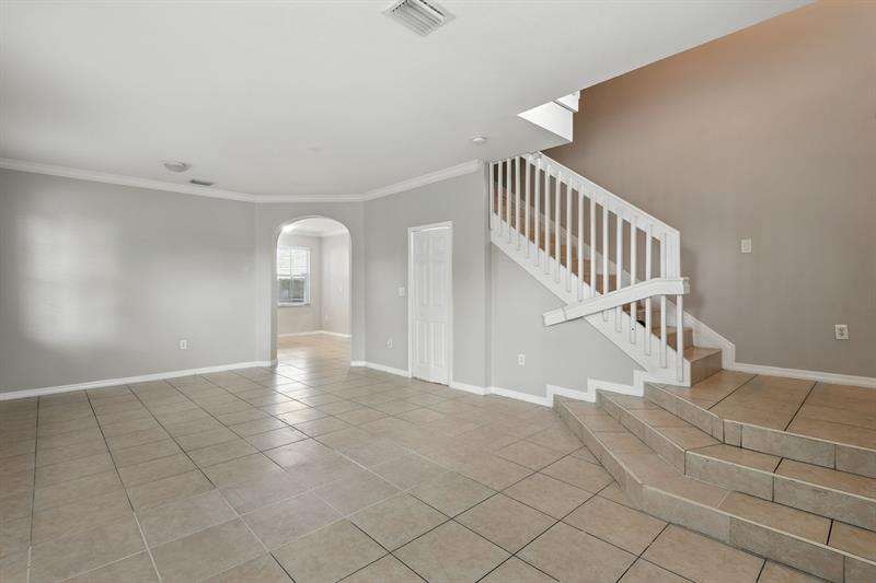 Image 12 of 45 For 13770 276th St