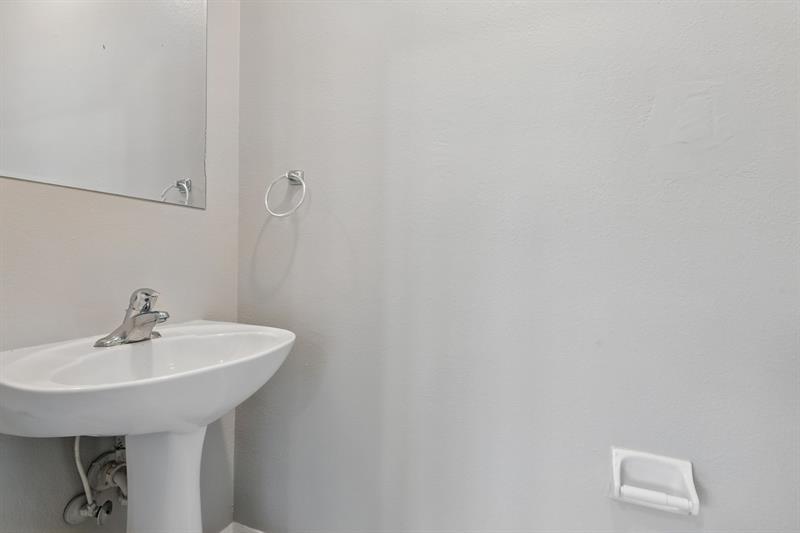 Image 17 of 45 For 13770 276th St
