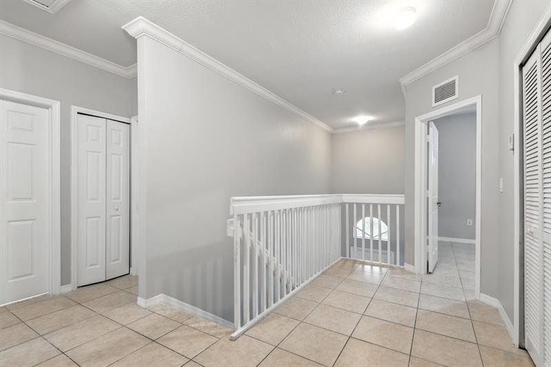 Image 19 of 45 For 13770 276th St