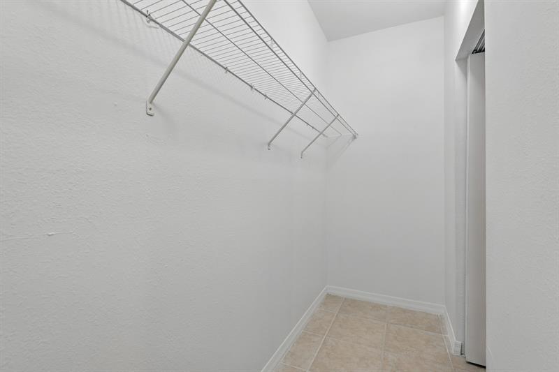 Image 24 of 45 For 13770 276th St