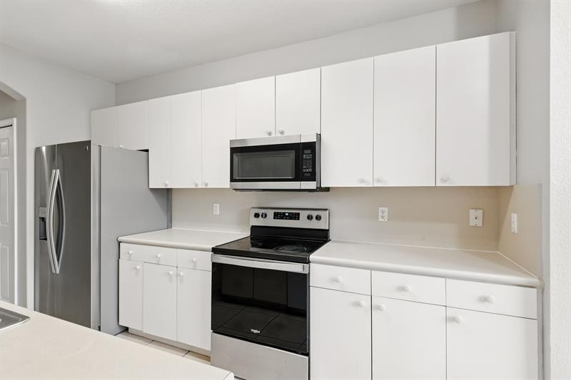 Image 16 of 42 For 24055 109th Ct